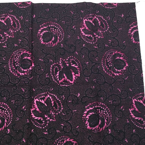 1/2 Yard Yd Stencil Collection Quilting Fabric Floral Jewel Tone Pink Black - Picture 1 of 5
